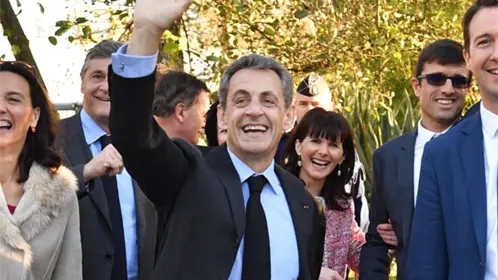 Nicolas Sarkozy, presidente de Francia entre 2007 y 2012, ingresa a prisión en París