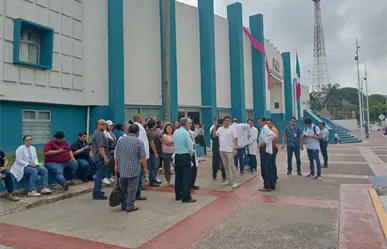 Personal forense de la FGE realiza protestas en Villahermosa, Tabasco, ¿qué exigen? | VIDEO