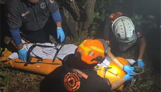 VIDEO | Operativo de rescate en Pico UDEM logra extraer cuerpo de senderista