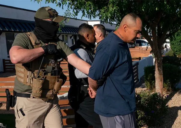 Van 2382 mexicanos detenidos en EU desde la llegada de Donald Trump, confirma Claudia Sheinbaum