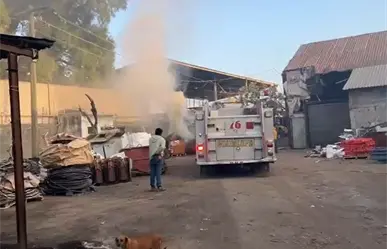 Incendio consume bodega abandonada en Guadalupe y causa alarma entre vecinos