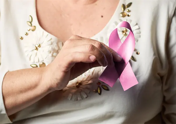 Reconstrucción mamaria gratuita beneficia a mujeres que vencieron el cáncer de mama en Yucatán