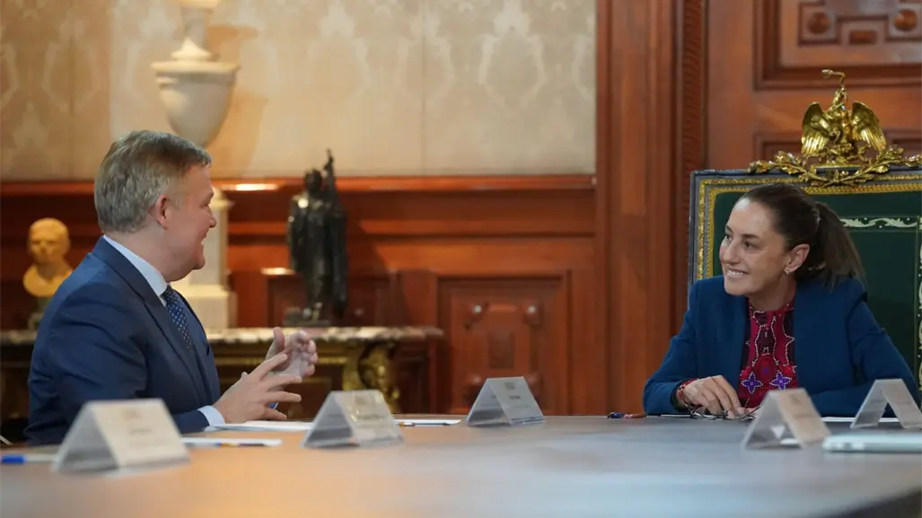 Claudia Sheinbaum recibe al presidente y director ejecutivo de Scotiabank, Scott Thomson