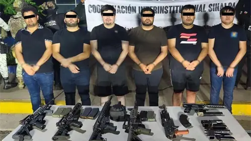 Detienen al Chango y Mono Canelo en Sinaloa, junto a 4 personas más ligadas a Los Chapitos