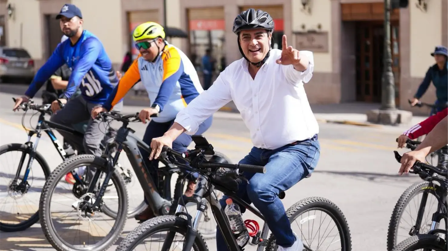 Toño Ochoa habló sobre su promesa de campaña, el programa Unibús. | Foto: Redes Sociales.