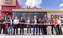 Félix Arratia inaugura sucursales de Tim Hortons y Bodega Aurrerá para el desarrollo económico de Juárez Félix Arratia inaugura sucursales de Tim Hortons y Bodega Aurrerá para el desarrollo económico de Juárez