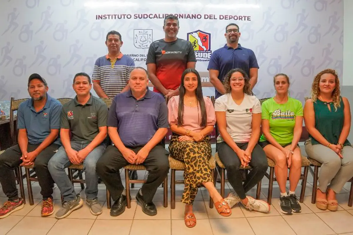 Estas personalidades conforman el jurado calificador del Premio Estatal del Deporte 2025. Foto: Insude.