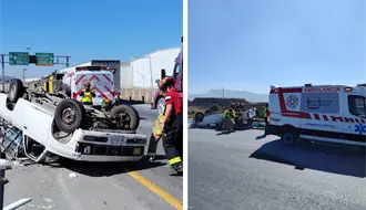 Vuelca en Ramos Arizpe camioneta de carga tras perder una llanta