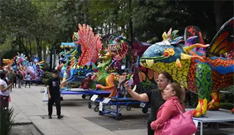 Alebrijes gigantes llegan a Reforma y ya puedes visitarlos en una exhibición llena de color