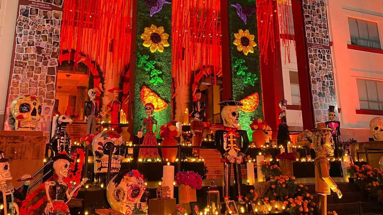 Envía la fotografía de tu ser querido para que forme parte del altar | Foto: Perla Herrera