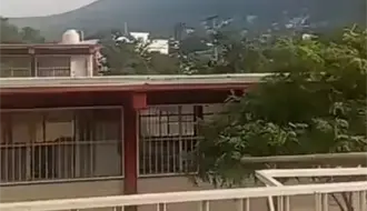 VIDEO | Alumnos de primaria viven momentos de tensión durante balacera en la colonia CROC de Monterrey