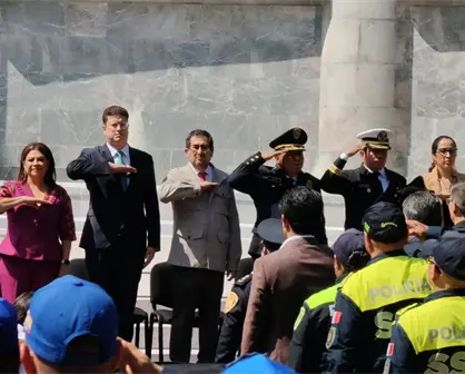 VIDEO | Clara Brugada reconoce a policías por su valentía durante la marcha del 2 de octubre