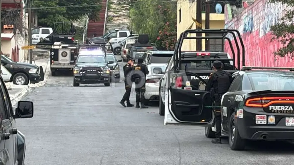 VIDEO | Balacera en la colonia CROC deja a policía de Fuerza Civil herido durante operativo en Monterrey