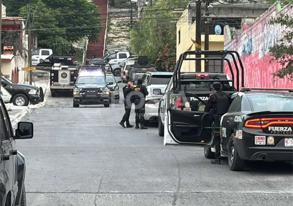 VIDEO | Balacera en la colonia CROC deja a policía de Fuerza Civil herido durante operativo en Monterrey