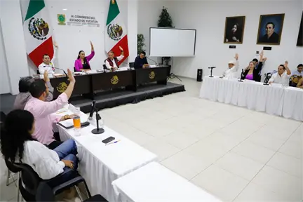 Reforma a la Ley del ISSTEY sería realidad: diputados yucatecos votan a favor de la iniciativa en comisiones Reforma a la Ley del ISSTEY sería realidad: diputados yucatecos votan a favor de la iniciativa en comisiones