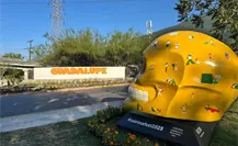 “Mexicráneos” llega a Guadalupe: arte monumental para celebrar el Día de Muertos “Mexicráneos” llega a Guadalupe: arte monumental para celebrar el Día de Muertos