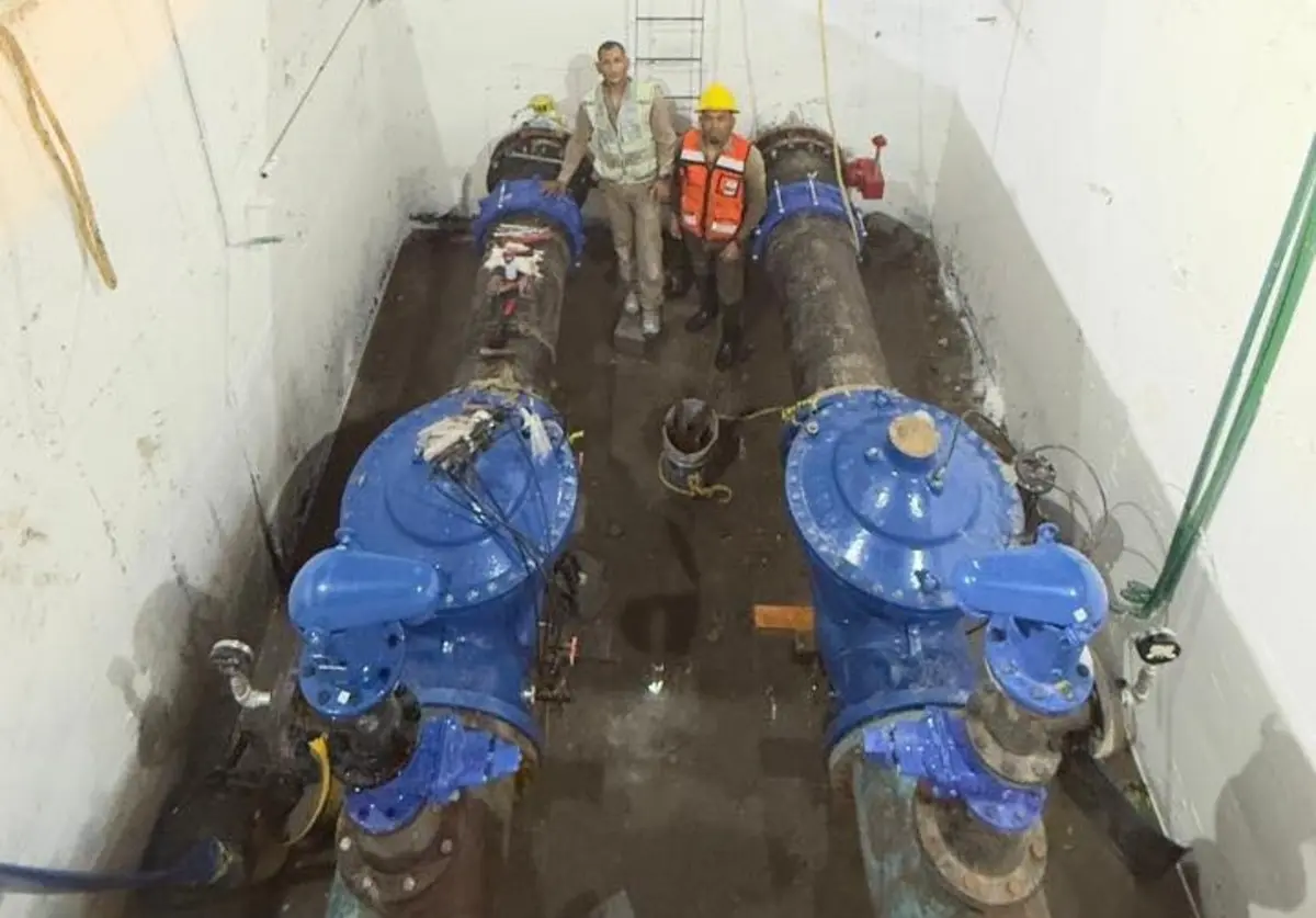 Agua y Drenaje informó que, después de un intenso operativo técnico, las cuadrillas finalizaron los trabajos en el tanque San Miguel 1. Foto: Agua y Drenaje de Monterrey.