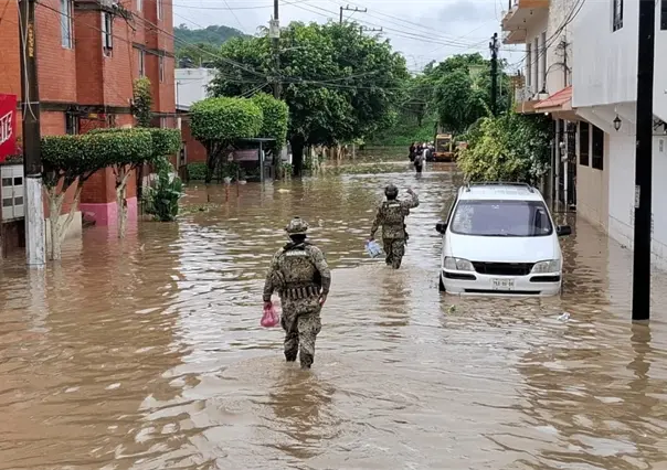 Suman 79 muertos por lluvias en cinco estados; avanza rehabilitación eléctrica, servicios y censo
