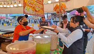 ¿Por qué hay vendedores vetados de la Romería del Día de Muertos? Esto dice Salud Pública