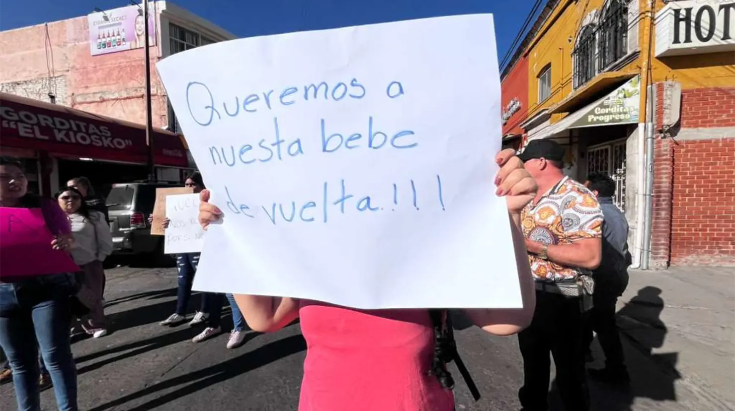 La familia de la bebé robada en el Hospital Materno Infantil exige a las autoridades su pronta localización. | Foto: Alejandro Ávila.