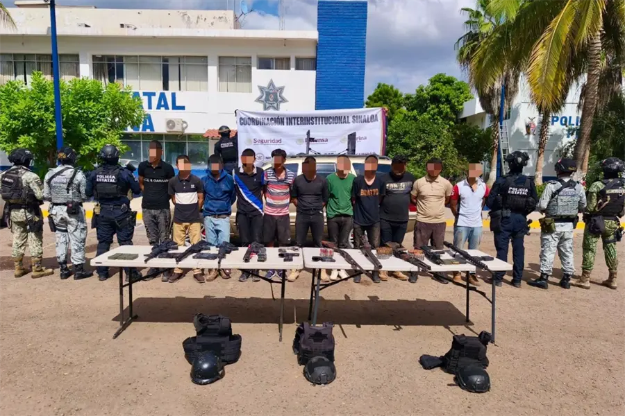 Los 18 criminales detenidos en Sinaloa son miembros de Los Chapitos y La Mayiza