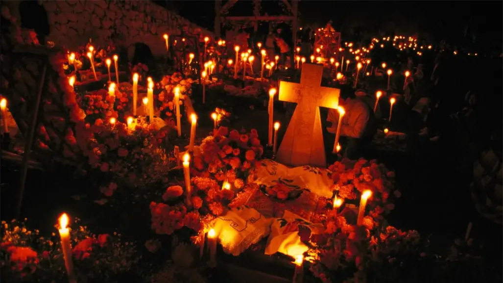 El pueblo mágico del Edomex donde Día de Muertos se vive entre grutas, cascadas y paisajes únicos