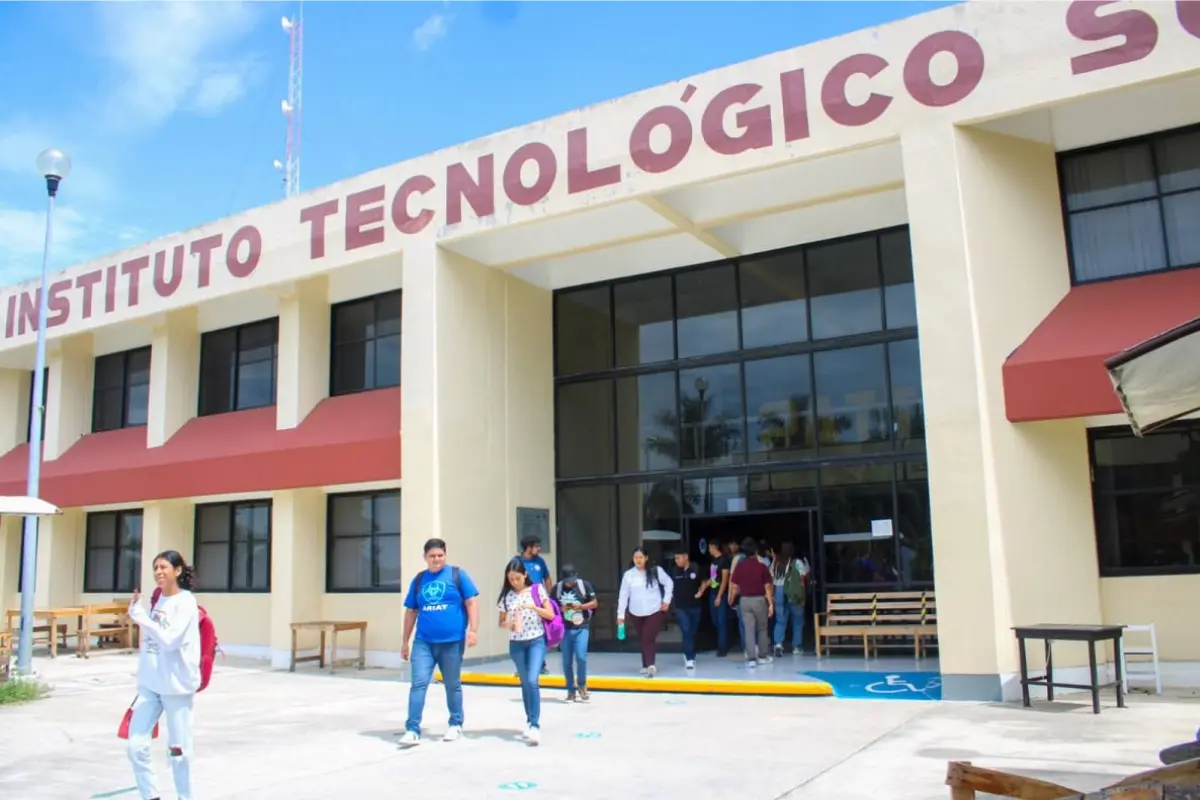 El Instituto Tecnológico Superior de el Mante representado en la ExpoCiencias Nacional 2025