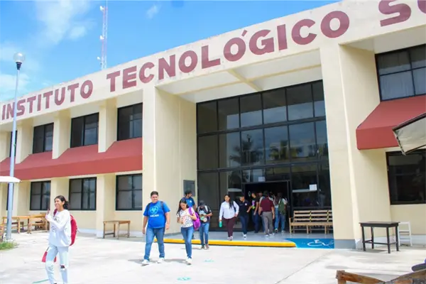 ExpoCiencias Nacional 2025: alumnos del Tec de Mante logran su acreditación
