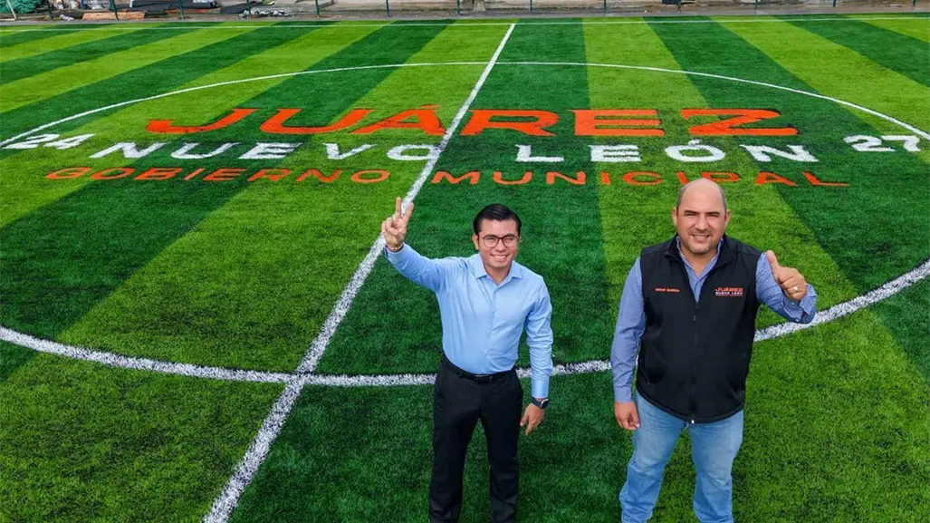 Félix Arratia inaugura Espacio de Unidad Los Puertos con cancha y áreas recreativas