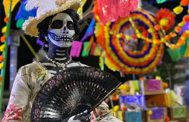 El pueblo mágico a pocas horas de CDMX que recuerda al creador de la Catrina con el Festival de las Calaveras