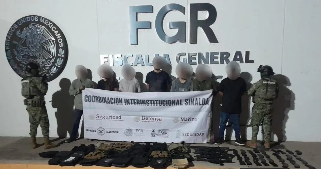 Marina captura a 7 presuntos delincuentes tras enfrentamiento armado en Sinaloa. Foto: X (@sspsinaloa1)