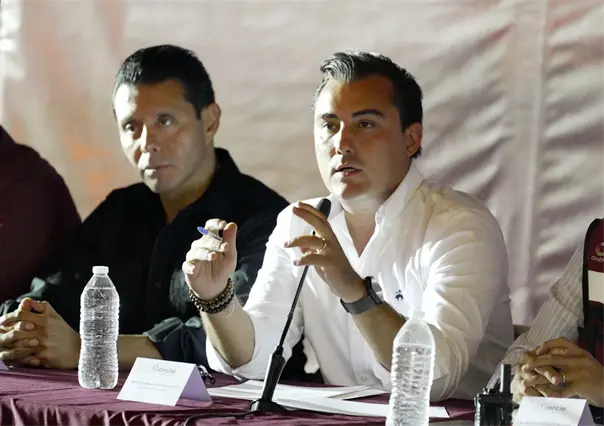 Manuel Guerra Cavazos encabeza jornada de "Alcalde en tu Colonia" en García