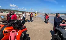Pareja poblana se lleva el susto de su vida en playa Miramar Pareja poblana se lleva el susto de su vida en playa Miramar