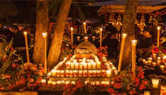 Todo sobre cuánto cuesta visitar Pátzcuaro y la isla de Janitzio en Día de Muertos desde CDMX
