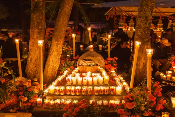 Todo sobre cuánto cuesta visitar Pátzcuaro y la isla de Janitzio en Día de Muertos desde CDMX Todo sobre cuánto cuesta visitar Pátzcuaro y la isla de Janitzio en Día de Muertos desde CDMX