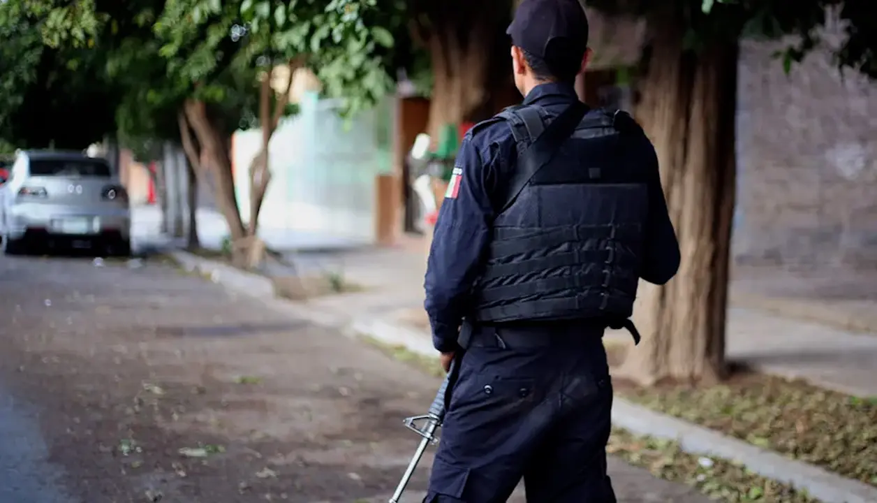 Durante dos semanas tensas para muchas familias de Reynosa, una noticia dio un respiro: la localización con vida de ocho personas que habían sido reportadas como desaparecidas. Foto: SSP