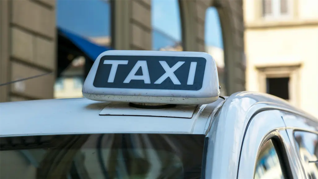 Taxistas se suman al aumento del pasaje en Edomex y elevan tarifas en rutas del Valle de Toluca