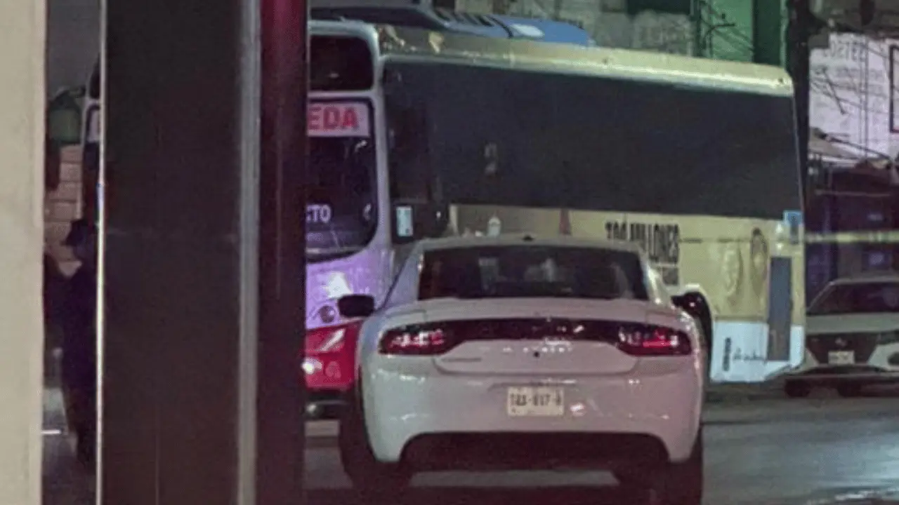 Usuarios habituales de la ruta 220 expresaron su tristeza e indignación por lo ocurrido. Foto: POSTA.