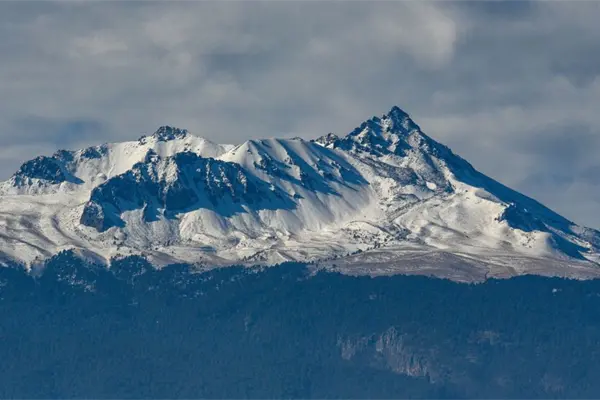 Acceso al Nevado de Toluca se mantiene suspendido por diferencias con ejidatarios Acceso al Nevado de Toluca se mantiene suspendido por diferencias con ejidatarios