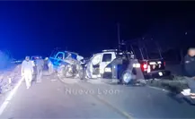 Choque entre patrullas de Fuerza Civil y Policía Municipal deja 7 lesionados en Aramberri, Nuevo León Choque entre patrullas de Fuerza Civil y Policía Municipal deja 7 lesionados en Aramberri, Nuevo León