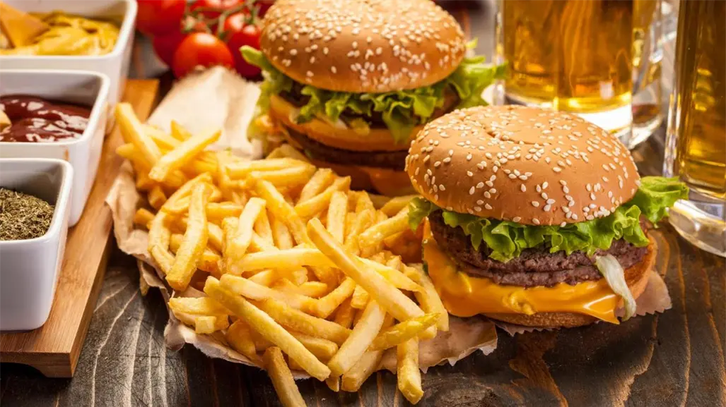 Este local de Edomex venderá hamburguesas en 1 peso por tiempo limitado; descubre dónde y cuándo