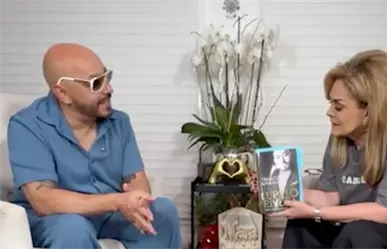 Lupillo Rivera invita al público de POSTA a leer su autobiografía Tragos Amargos