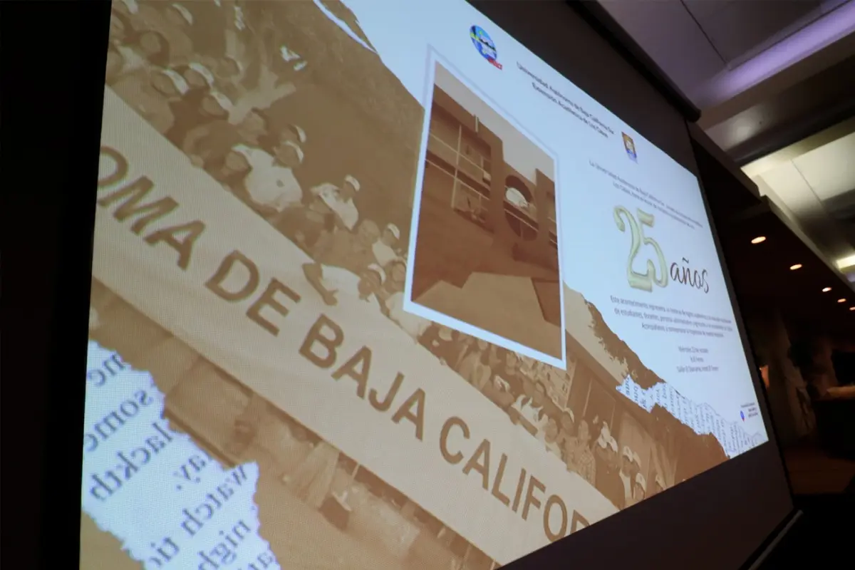 La UABCS cumple 25 años de fundación y lo celebra con todo un programa de actividades. Foto: Facebook de UABCS Los Cabos.