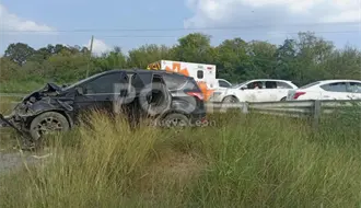 Tres muertos y cuatro lesionados tras choque frontal en Cadereyta
