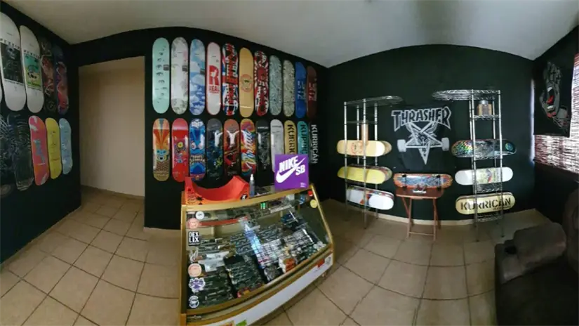 imagen recuadro Interior de Sunset Skate Shop. Foto: Google Maps.