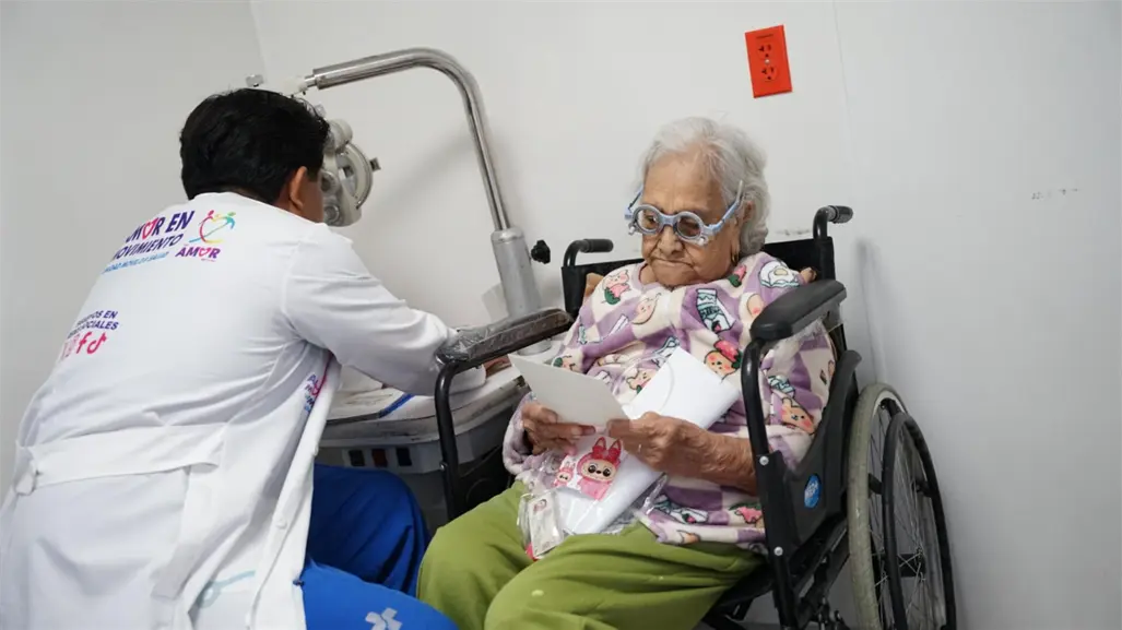 Se entregan en Saltillo más de 3 mil lentes con Amor en Movimiento, ¿dónde puedes recibir tu consulta?