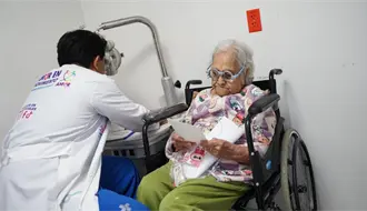 Se entregan en Saltillo más de 3 mil lentes con Amor en Movimiento, ¿dónde puedes recibir tu consulta?