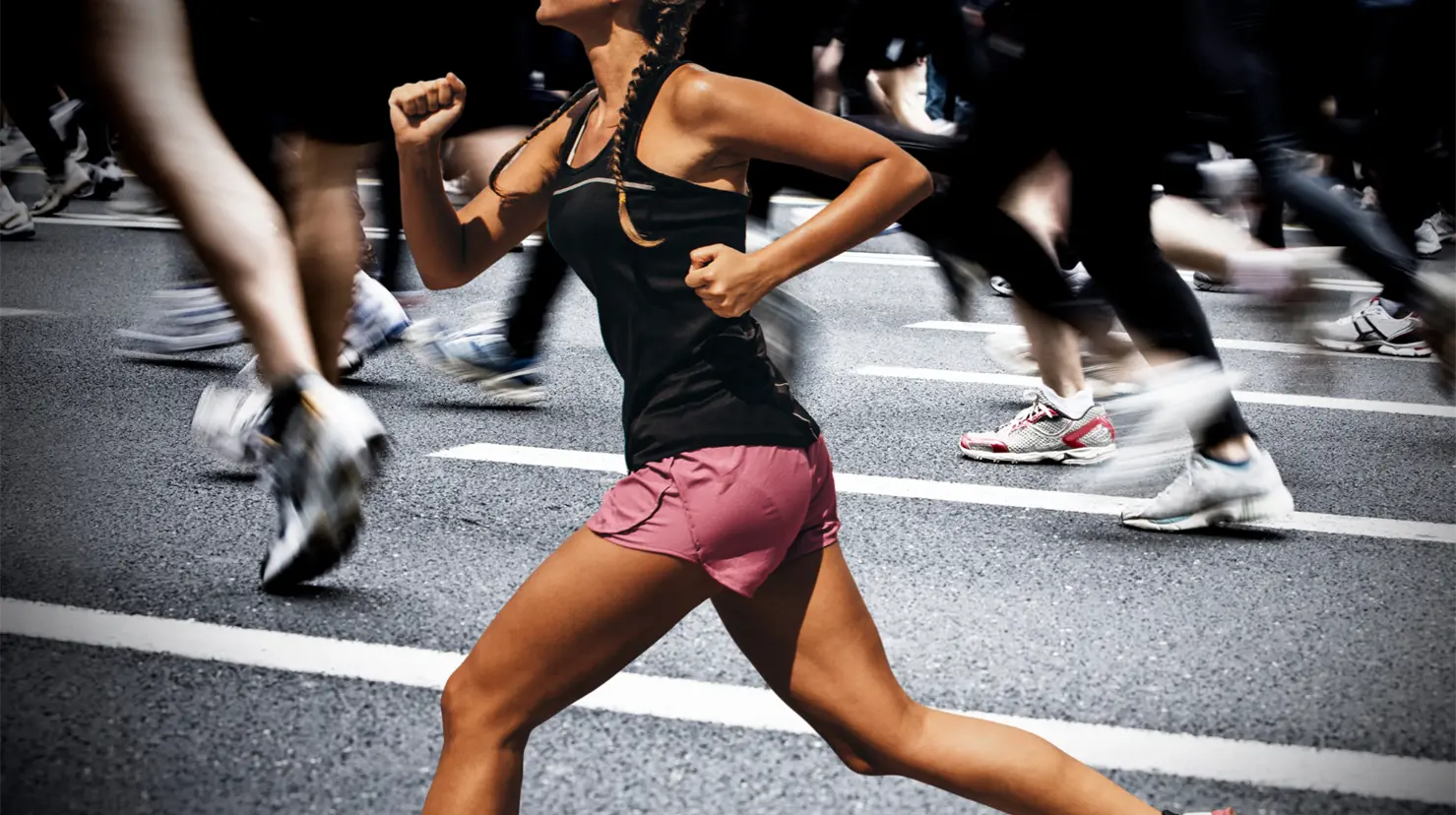 ¿Eres runner? Coahuila tendrá carrera nocturna; así puedes inscribirte. Foto: Canva.