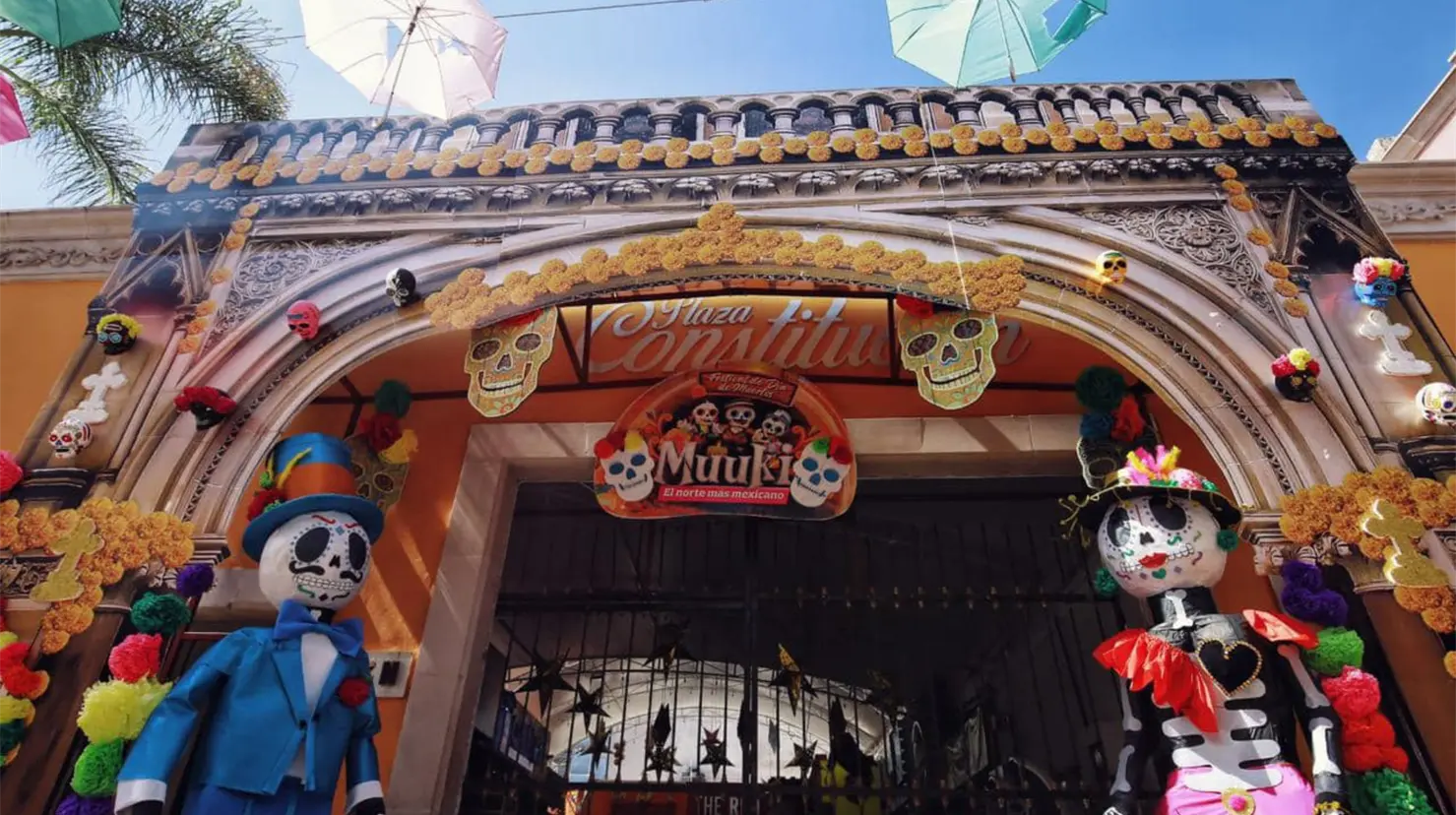 El Festival Muuki arranca este lunes 27 de octubre con la decoración de fachadas de comercios del Centro Histórico. Foto: Cortesía.
