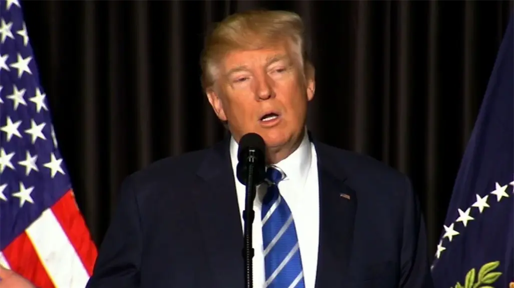 Donald Trump aumenta 10% los aranceles a Canadá tras polémica campaña publicitaria